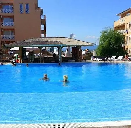 студио Sunny Day 6 Sunny * Napospart