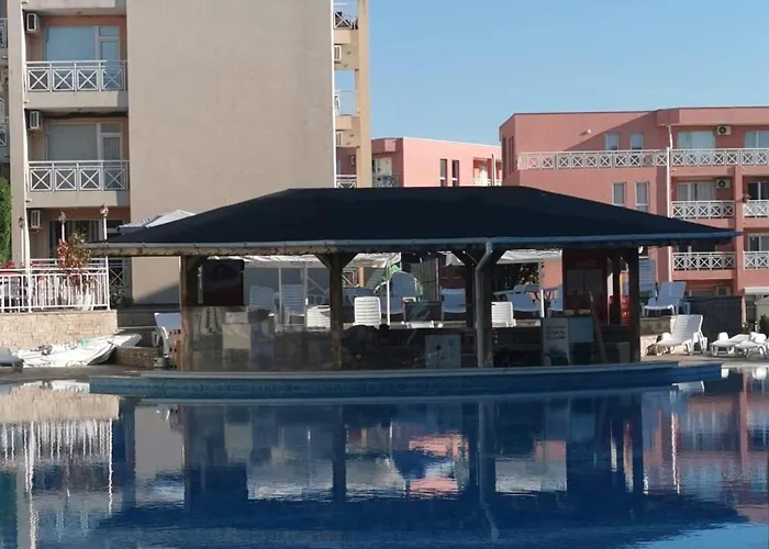 студио Sunny Day 6 Sunny * ساني بيتش