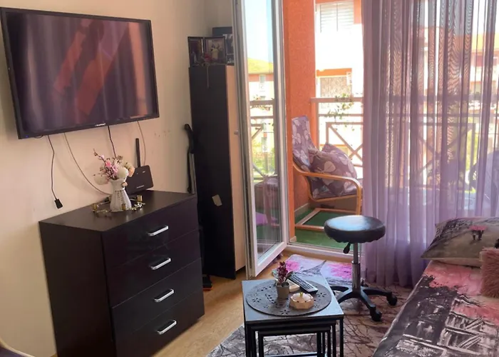 студио Sunny Day 6 Sunny ساني بيتش